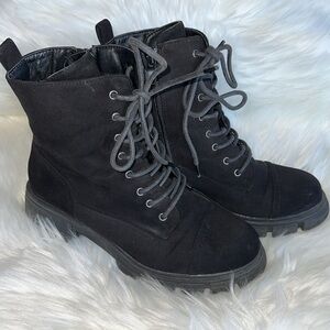 Black CombatBoots with Chunky Sole